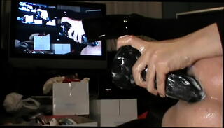 Video 1378672085: very long dildo, very big dildo, long black dildo