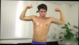 Video 1090740335: worship massage, muscle worship, gay hunk anal, gay blowjob hunk, blowjob handjob anal