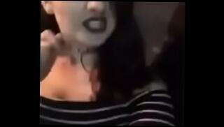 Video 640818725: street flashers