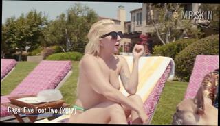 Video 1432652404: lady gaga, celebrity compilation