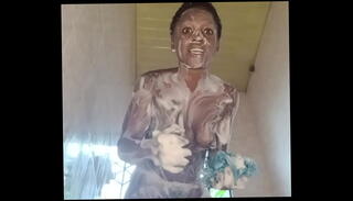 Video 1632661405: naked ass shaking, naked women