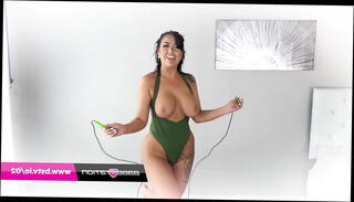 Video 963799875: roped babe, babe slow, babe bounces