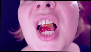 Video 1621758965: fetish women, amateur fetish, crush fetish, eating fetish, vibe