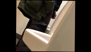 Video 919998515: spy piss, horny gay man, horny old man