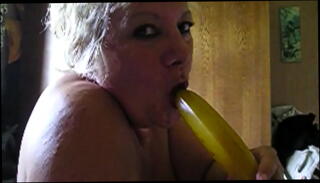 Video 1528975925: amateur mature masturbation