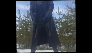 Video 1414083285: leather jerk, guy jerking