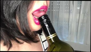 Video 1595415483: fetish solo, amateur solo sexy, sexy latin solo, sexy solo female, erotic fetish, sexy solo brunette, fetish licking, fetish blowjob, thong fetish, amateur bottle