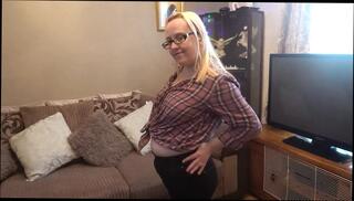 Video 1601655861: bbw strips, amateur mature bbw, amateur blonde bbw, bbw hd, straight strip, stripping jeans