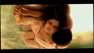 Video 630020405: kissing very hot