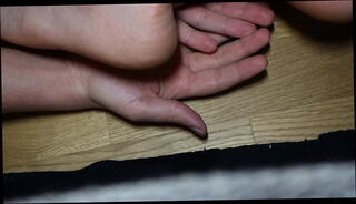Video 1314532655: feet soles toes, feet trample