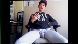 Video 1148668315: gay bulge, gay boner