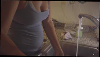 Video 1622326933: amateur stuffed, amateur belly