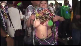 Video 909576204: sexy amateur chick, chick posing, camera sexy