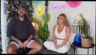 Video 1654289803: model facialized, chat model, models wild, huge facial shot, takes huge facial