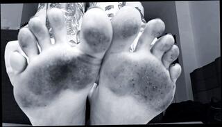 Video 1654458333: milf feet solo, solo milf dirty talk, femdom amateur milf, goddess feet, goddess hot solo, solo female feet, dirty socks feet, amateur italian milf