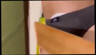 Video 1547997065: ball busting crush