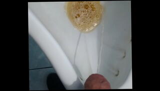 Video 1209224335: solo piss, pissing boy, piss desperation