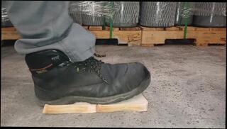 Video 1619652333: feet solo, solo gay amateur, gay male feet, feet trample, boots feet, feet crush, dirty boots