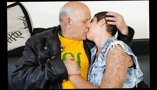 Video 1571445531: kissing straight, old young kissing, kissing hd