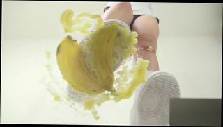 Video 931137504: foot crush, japanese foot, fetish hd