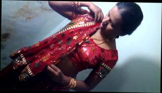 Video 1655806654: amateur solo female, indian solo, gf stripping, gf naked