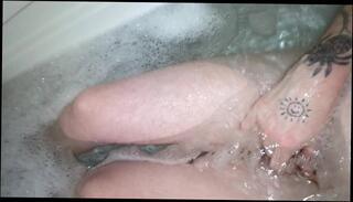 Video 1502651603: foot fetish solo, foot fetish trans, fetish solo masturbation, amateur foot fetish, ftm solo, male foot fetish, ftm orgasm, solo bath, bubble bath