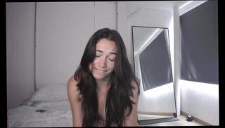 Video 1602131574: amateur brunette webcam, american webcam