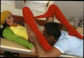 Video 26828904: pantyhose queen