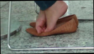 Video 1131735795: candid feet, shoeplay