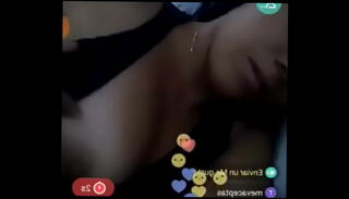 Video 729013865: webcam flash