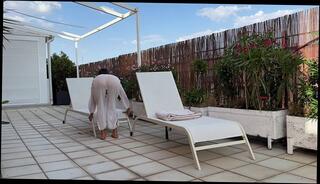 Video 1653946533: amateur solo female, amateur solo play, amateur cleaning