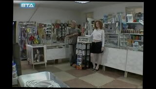 Video 1561802965: naked funny