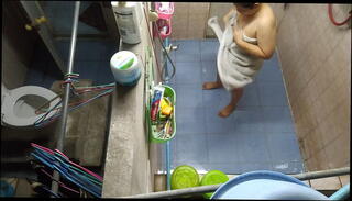 Video 1296863705: shower spycam, big boobs shower