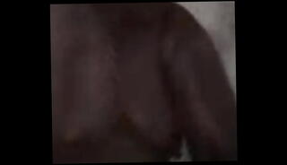 Video 1436829985: aunty bathing