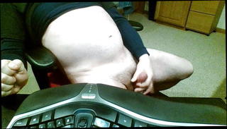Video 1571234631: rubbing gay, one gay