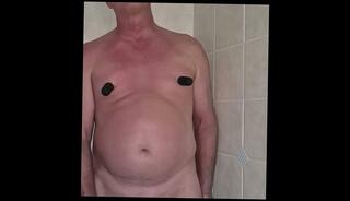 Video 1665913945: piss lover, man pissing