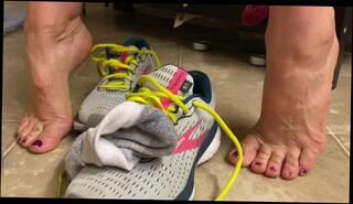 Video 1573864733: worship feet foot toes, milf foot worship, solo foot worship, amateur foot worship, gym foot worship, toe nails foot, feet foot soles, foot worship shoe, female foot worship, foot fetish, milf amateur couple, polish amateur milf, lady foot, woman foot, dirty feet, wrinkled soles foot, 60fps amateur