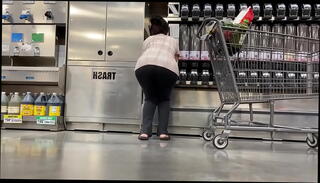 Video 1592468645: ass thick legs