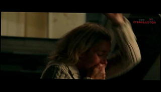 Video 1569737561: emily blunt, feet straight