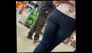 Video 1340473665: candid jeans ass