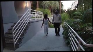 Video 1622557311: african straight, straight black