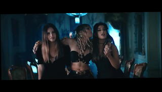 Video 899293985: ariana grande, miley cyrus