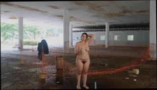 Video 1594556941: woman taking bath, takes straight