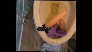 Video 1596145885: pissing peeing, piss toys