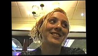 Video 97340405: amateur flashing, training amateur