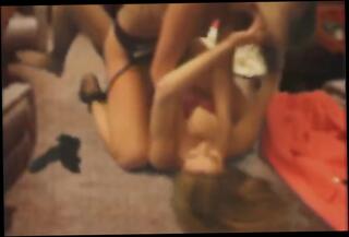 Video 1045289604: sexy catfight, brunette catfight, fetish brunette, fetish blonde