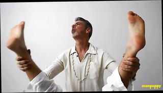 Video 1616558591: yoga feet, feet play, amateur gay man, puppy gay, gay hd