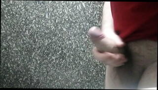 Video 1471768735: solo boy, shop boy