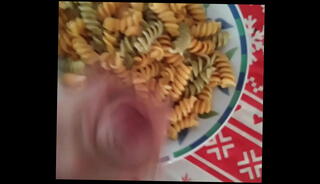 Video 1593699525: cum spread, cum eating