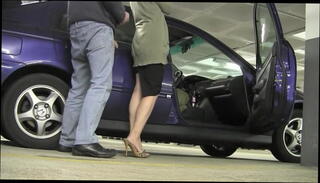 Video 1417497801: hooker doggy styled, hooker car, straight